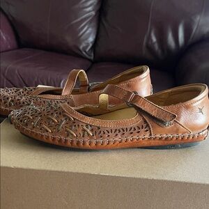 PIKOLINOS Brown Espadrilles